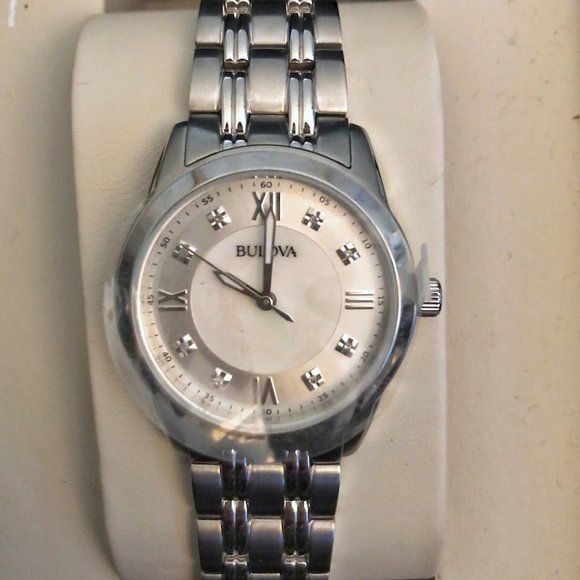 His/Hers Matching Watch Set
